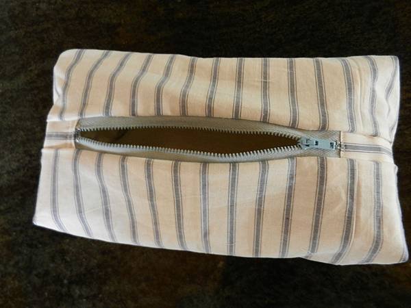 Jul272014 Makeup Bag_short zipper