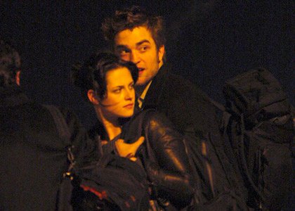 robert-kristen-holding-air.jpg