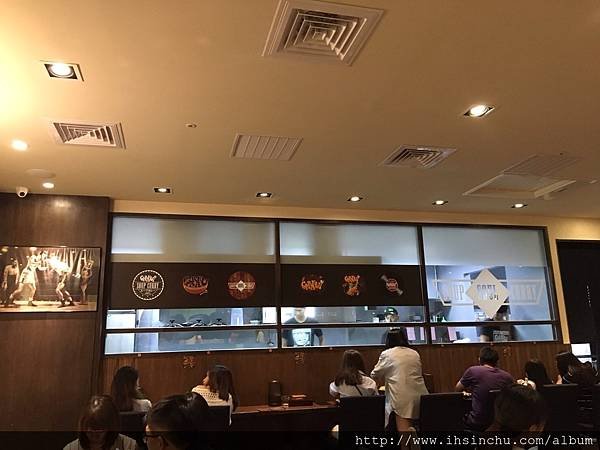 可以喝的咖哩-海道スープカレーGARAKU 湯咖哩，來自日本北海道必吃的日本名店終於來台開分店啦!!位在台北信義區 Neo19大樓，信義區排隊名店又多一間啦!!