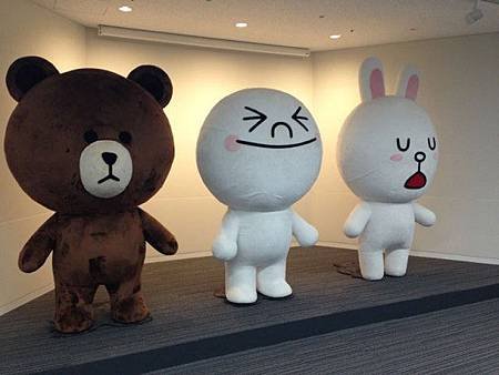 line_office_016-640x600.jpg
