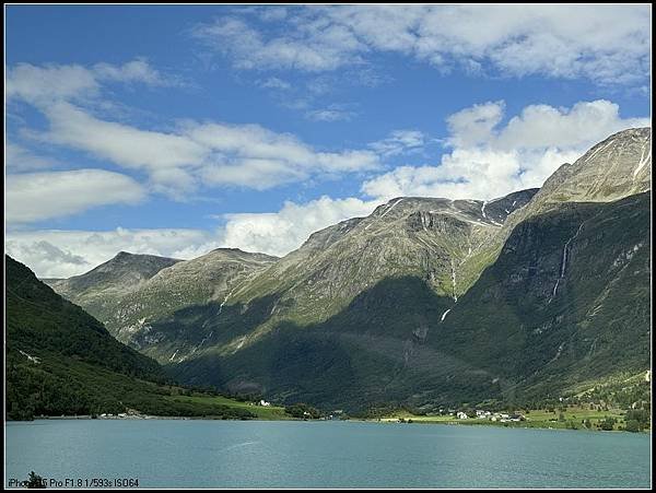 2024-07 _ Geiranger-Briksdalsb