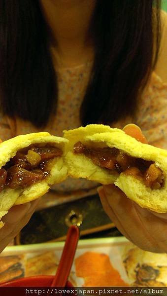 菠蘿叉燒包