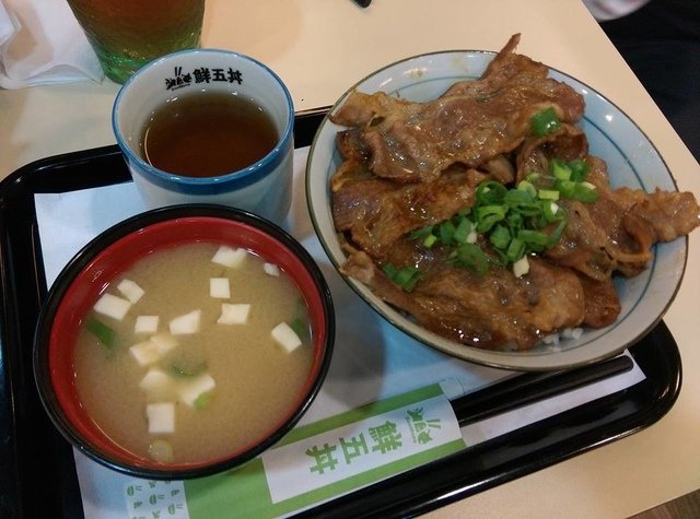 DINNER 鮮五丼 - 2017。My LIFe