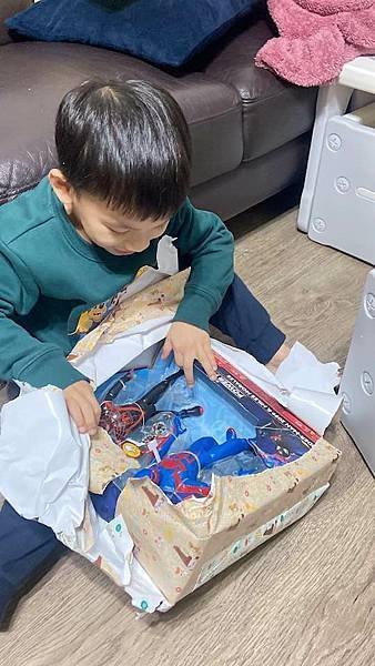 小吐司5歲啦🎉