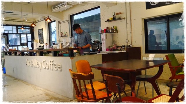 藝。風巷 art alley coffee uniqlo拍攝場景