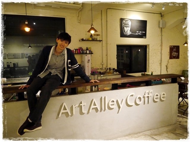 藝。風巷 art alley coffee uniqlo拍攝場景