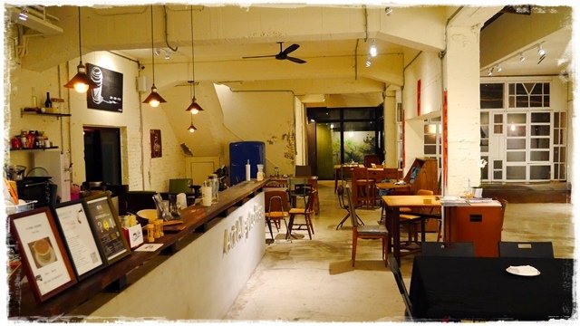 藝。風巷 art alley coffee uniqlo拍攝場景