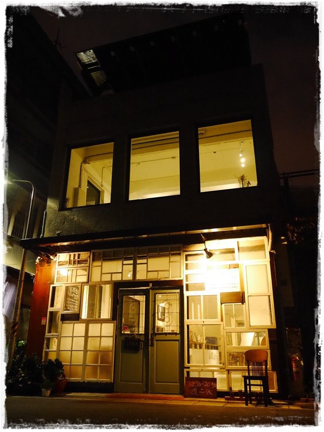 藝。風巷 art alley coffee uniqlo拍攝場景