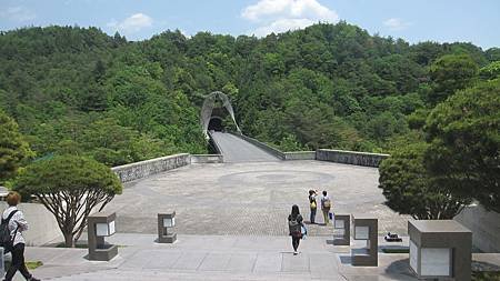 201405日本關西-miho museum 美秀美術館-貝聿銘-光線魔術師_11.JPG