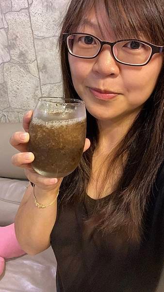 炎炎夏日養顏美容清涼飲品_澎沛黑白木耳飲品