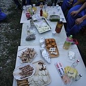 滿桌食材
