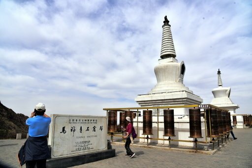 【中國甘肅省】絲路,華山12天之旅Day5:馬蹄寺石窟群