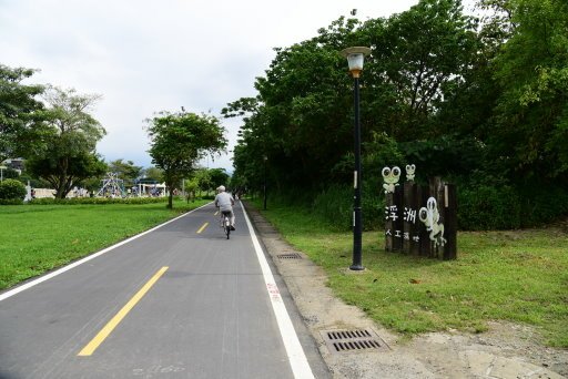 【台北市,新北市】淡水河右岸,大漢溪右岸自行車道(百齡橋~浮