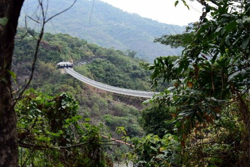 【屏東縣瑪家鄉】曾經轟動一時的屏東山川琉璃吊橋