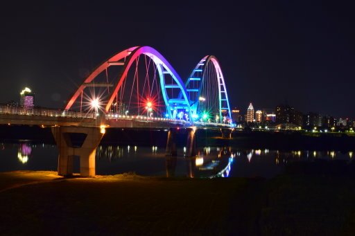 【新北市新莊區】新月橋夜景