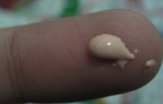 亮眸底霜擠出來的樣子