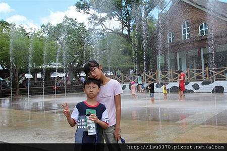 IMG_4041 (Medium)
