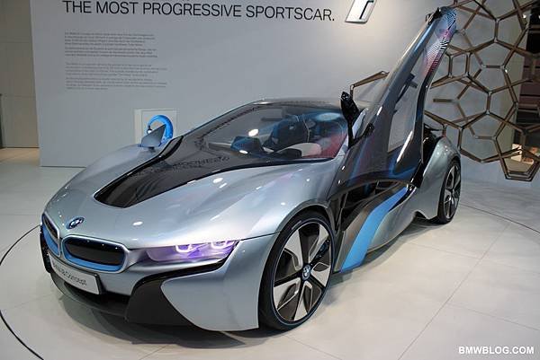 iaa-2011-bmw-i8-28.jpg