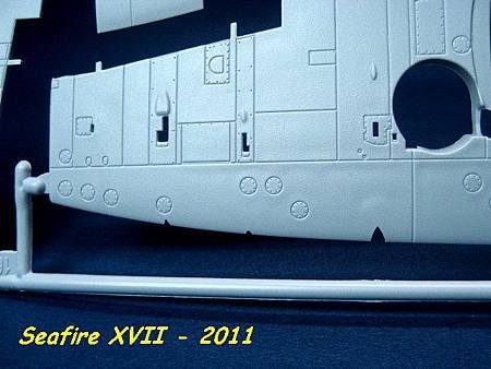 seafire compare, wing 3.jpg