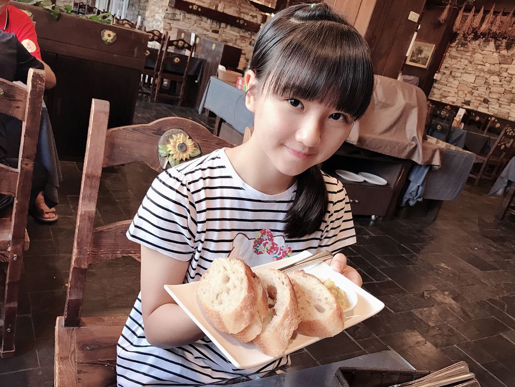 967287B1-064D-42E9-A288-62A36E1B664A.jpeg