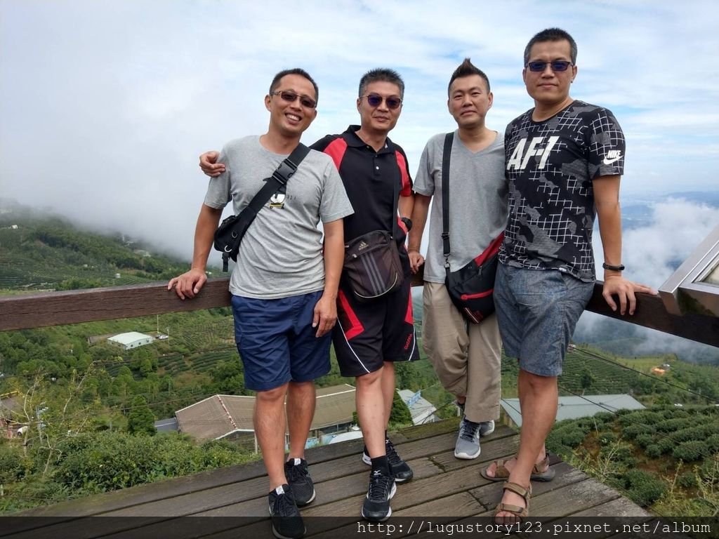 與風塵三俠游銀杏森林(大崙山)  鹿谷故事館