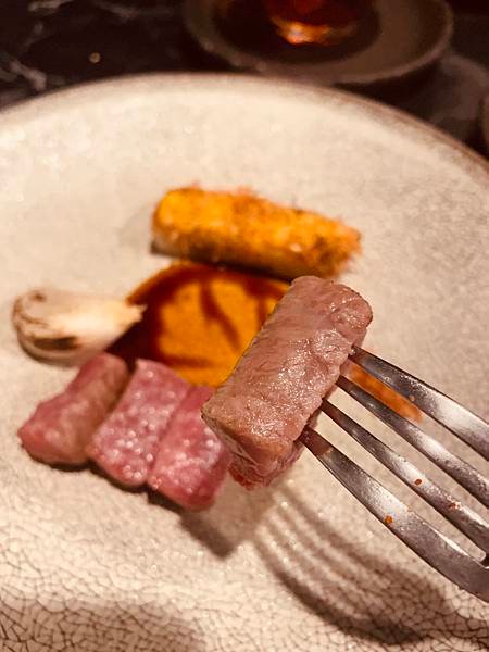 【台北-中正】鐵 F.f Teppanyaki｜評價無菜單鐵板燒｜一千吃A5和牛、生蠔、鮑魚