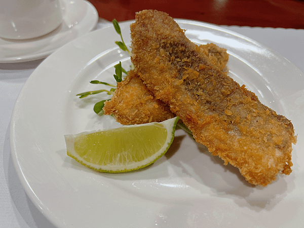 【宜蘭住宿】紫森林三富休閒農場～溪水抓蝦、餵食魚鴨、夜間生態