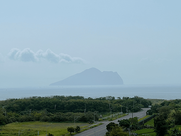 【飯店團購】蘭陽烏石港海景酒店！遙望龜山島最美海景、舒適牛奶
