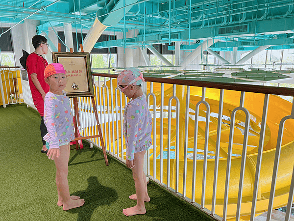 【親子】花蓮瑞穗天合兩萬坪超夢幻親子樂園！滑水道、水樂園、兒