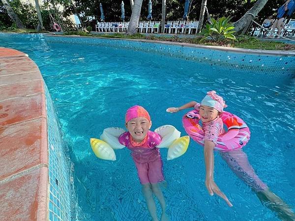 【團購】墾丁悠活渡假村，滑水道、SPA池、兒童遊戲區、館內沙