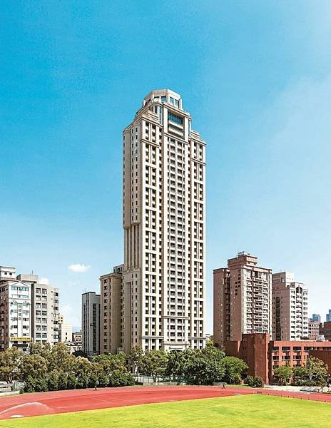 台北市大安區豪宅「和平大苑」過去因藝人周杰倫買下頂樓戶而聲名大噪。(圖資料照).jpg