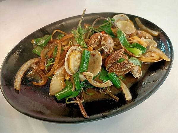 興達港-展熱炒料理