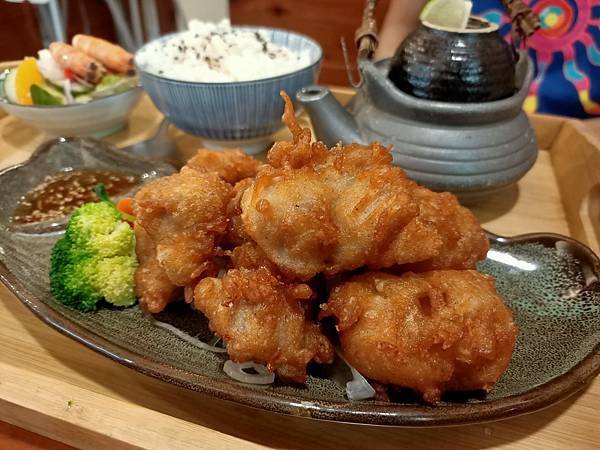 銀都日本料理-美味料理,連外帶的日式便當都好吃
