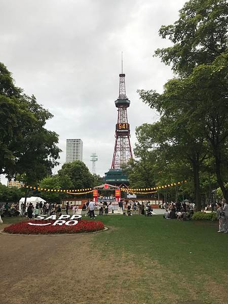 2023暑假三合一北海道行Day2-3：鐘樓、市政廳、吃燒烤