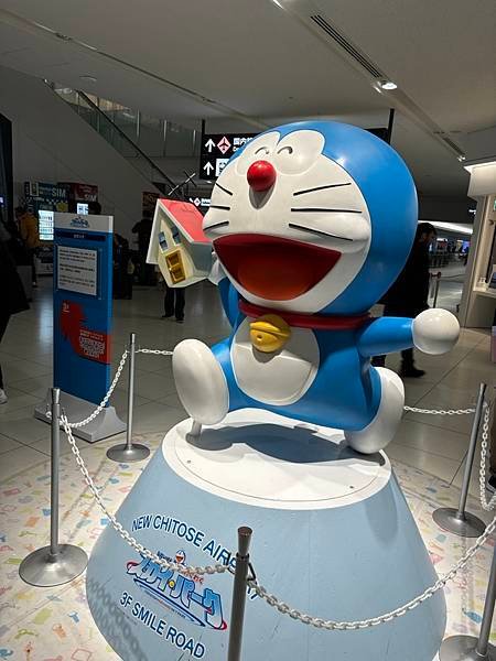 2025寒假F4北海道行 Day1-2：機場巴士初體驗、入住