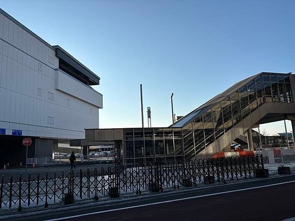 2025寒假F4北海道行 Day1-2：機場巴士初體驗、入住