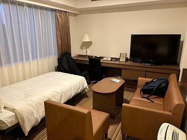 2025寒假F4北海道行 Day1-2：機場巴士初體驗、入住
