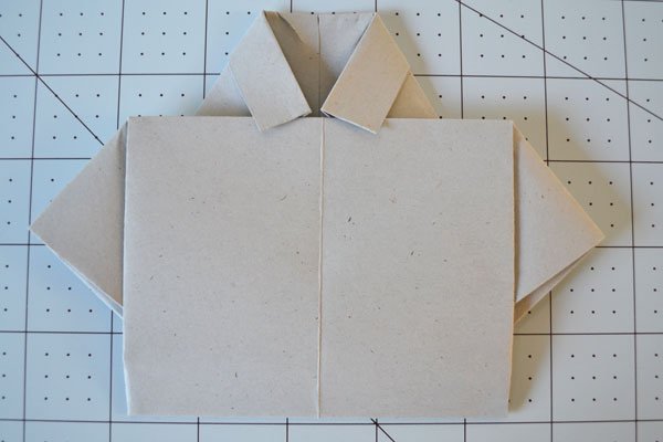 Shirt-card-foldedup