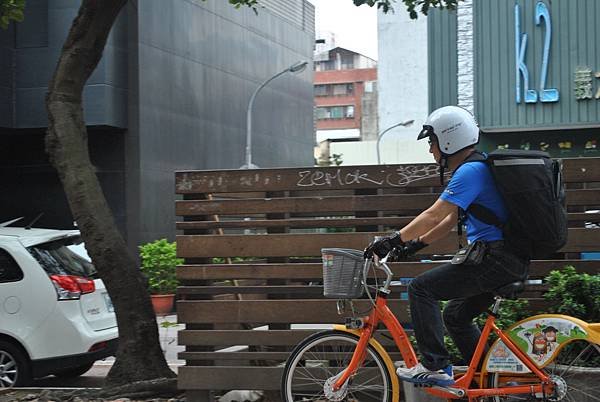 ［UBEREATS機車/單車UberEats外送員］單車不可