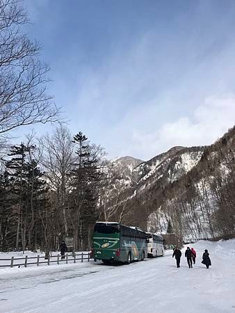 夏天可至富田農場賞薰衣草，秋天賞楓，冬天看雪，北海道旅遊前你