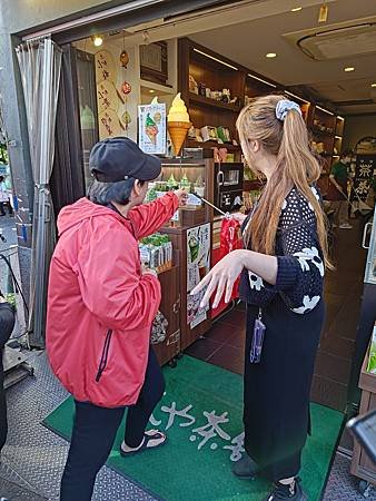 第一次搭星宇航空/日本大阪京都奈良/2024年/山富旅遊跟團