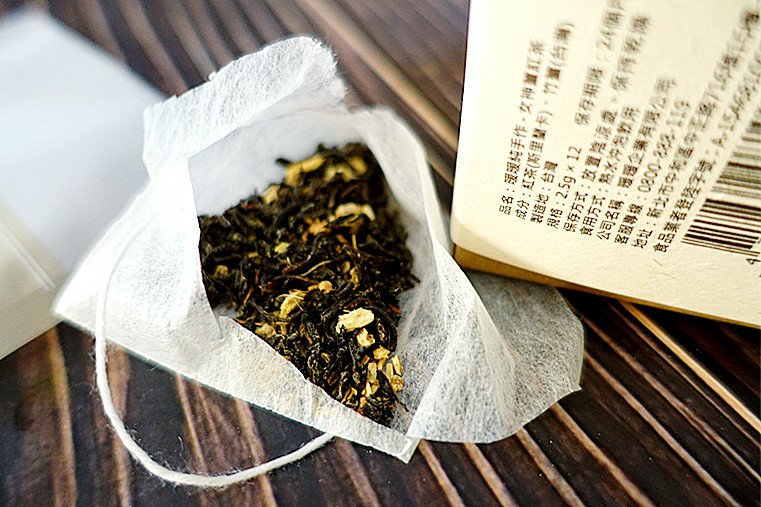 暖暖純手作 · 女神薑紅茶｜台灣竹薑+斯里蘭卡紅茶    ■專利手作原片薑茶｜薑紅茶茶包設計｜小資女的日常輕保養