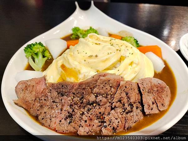 台北CP值高早午餐【U&amp;me找咖】隱藏巷弄內餐廳食材講究、裝
