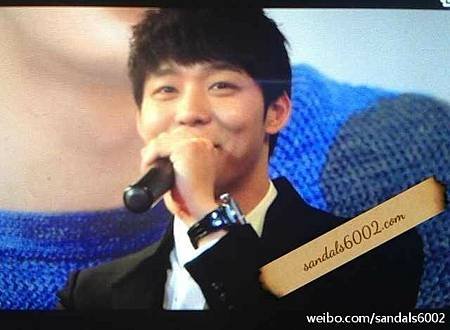 aadf91e8gw1e0prmwdko8j