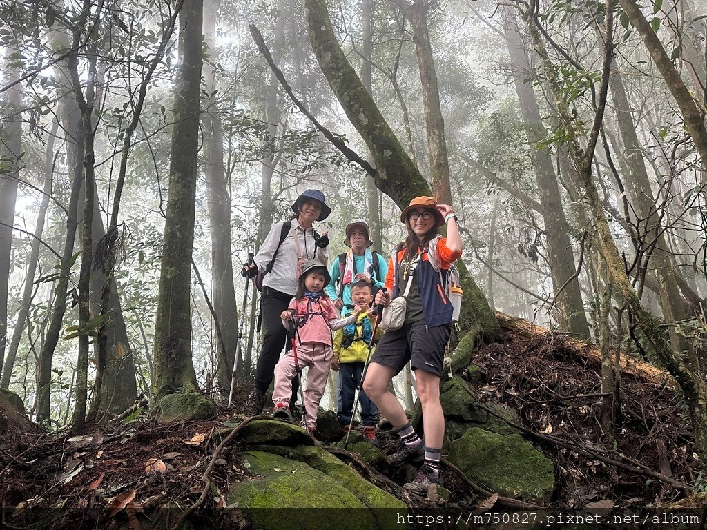 【親子登山】2023-10-14 留龍頭經嶺頭山上金柑樹山~