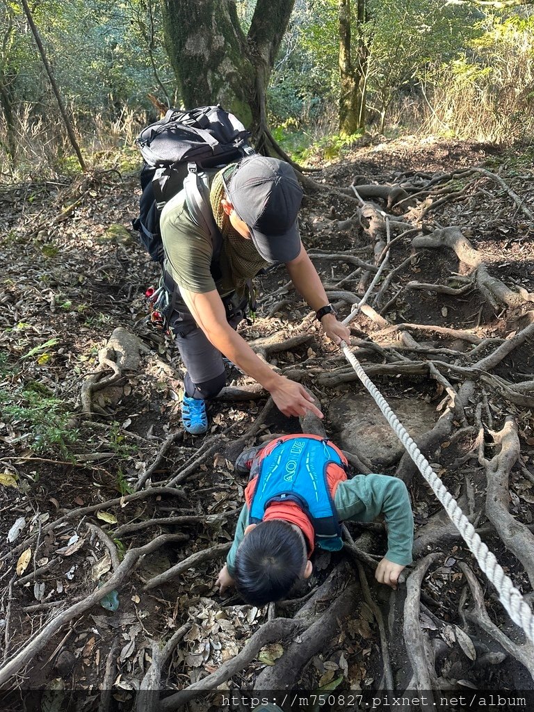 【親子登山】2023-12-09鹿場上加里山