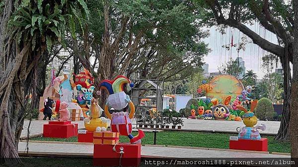 TaiwanLanternFestival-020-何協澤-EugeneHo-何協澤-まぼろし.jpg