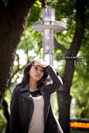 IVY1-128