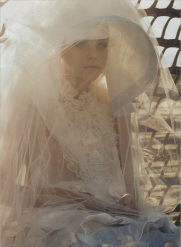 Harper&apos;s Bazaar Feb07 2.jpg