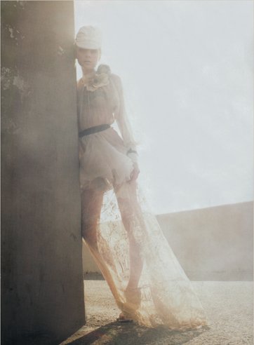 Harper&apos;s Bazaar Feb07 5.jpg